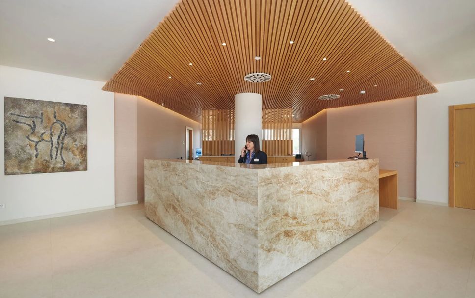Front desk Photo