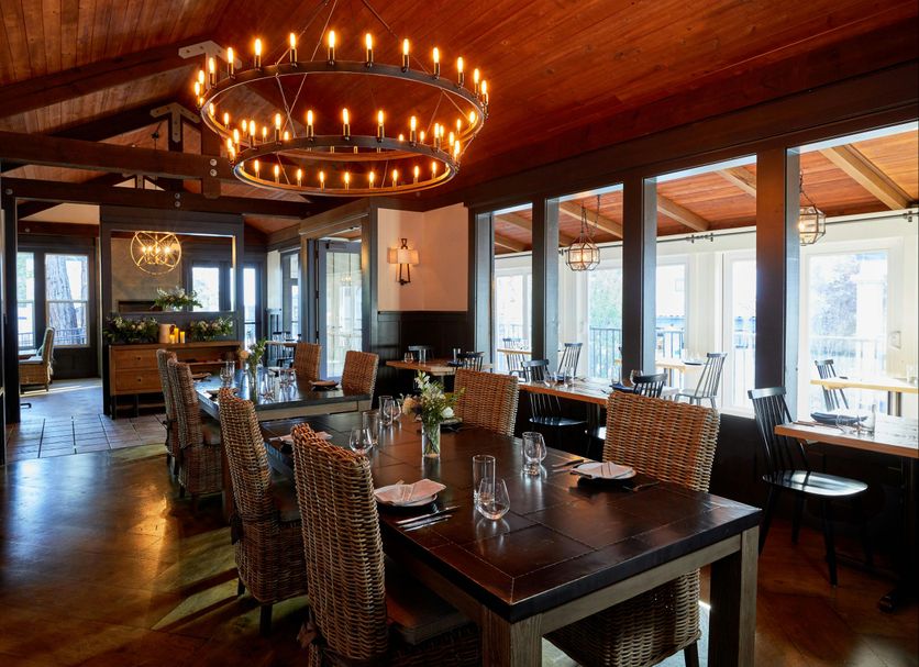 Restaurant Photo
