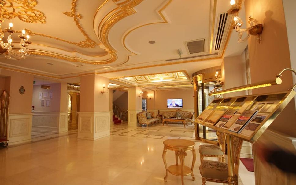 Lobby Photo