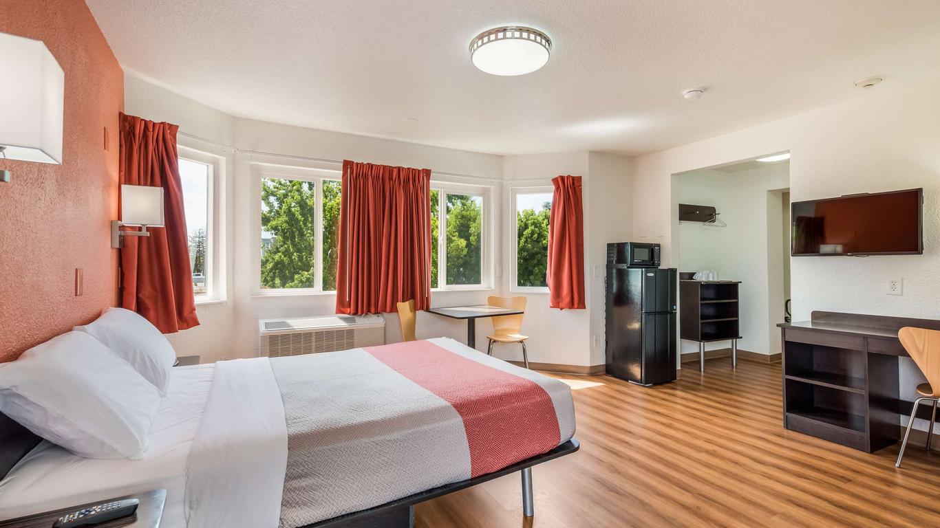Motel 6 Rohnert Park, Rohnert Park | HotelsCombined