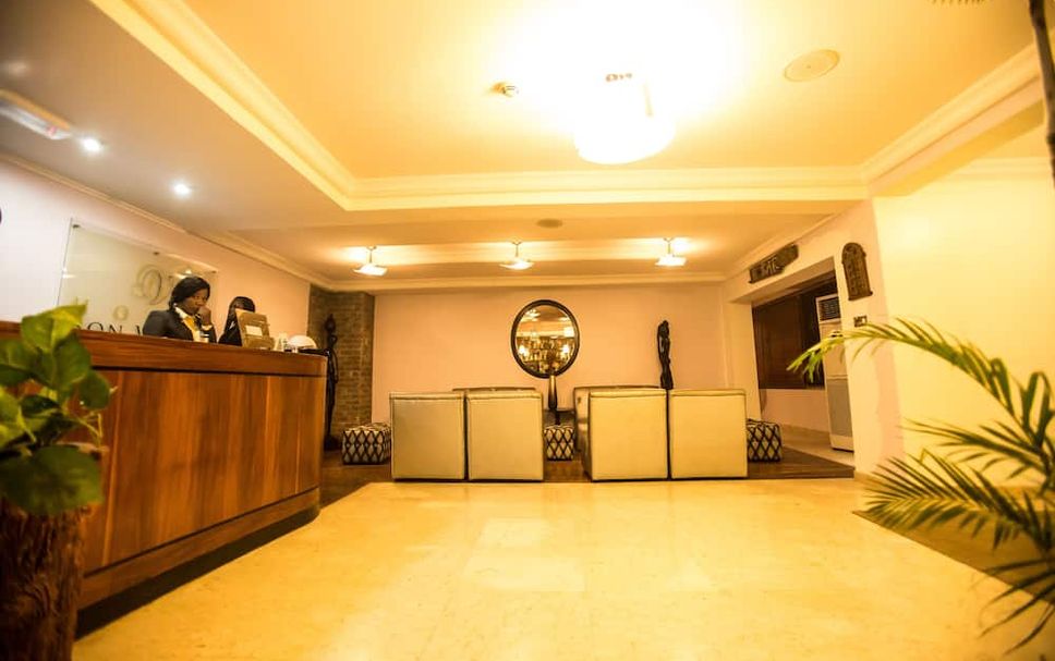 Front desk Photo