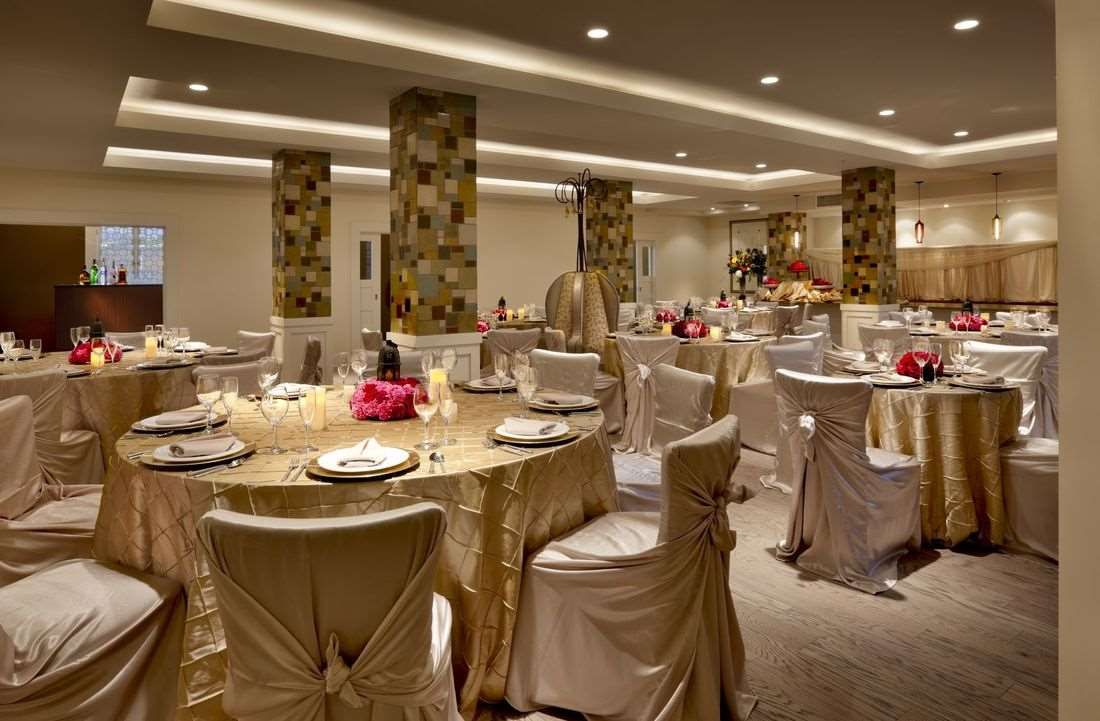 Banquet hall