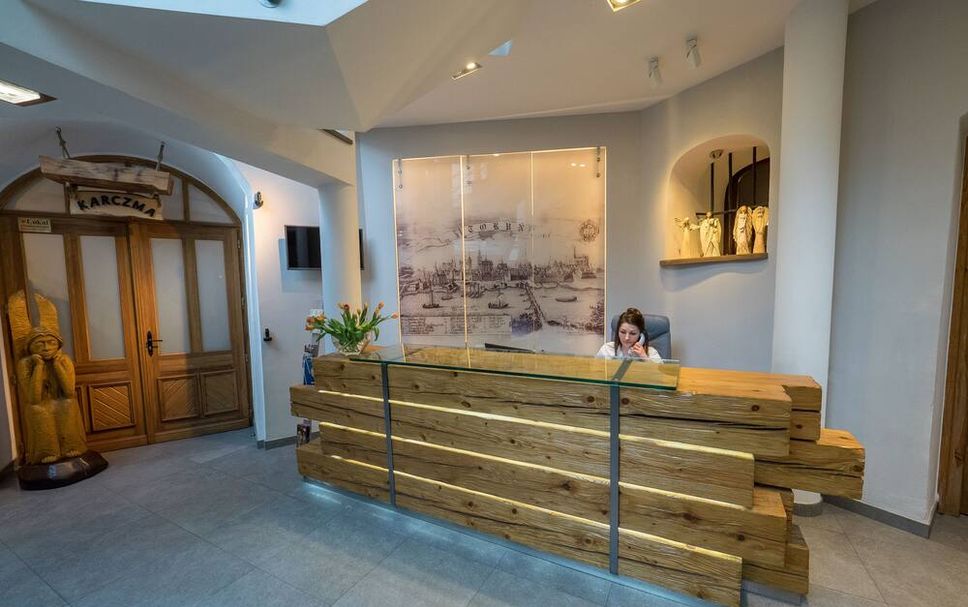 Front desk Photo