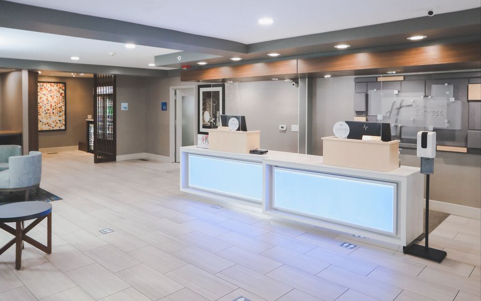 Front desk Photo