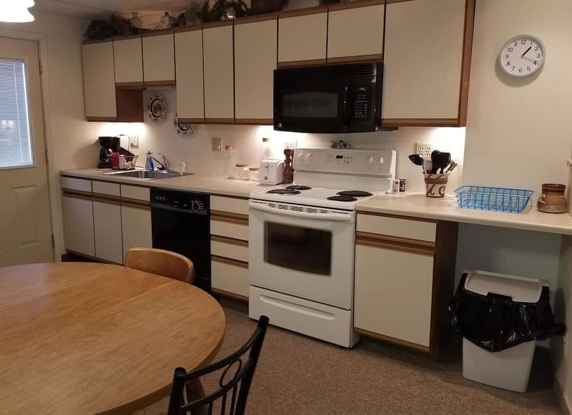 Kitchen Photo