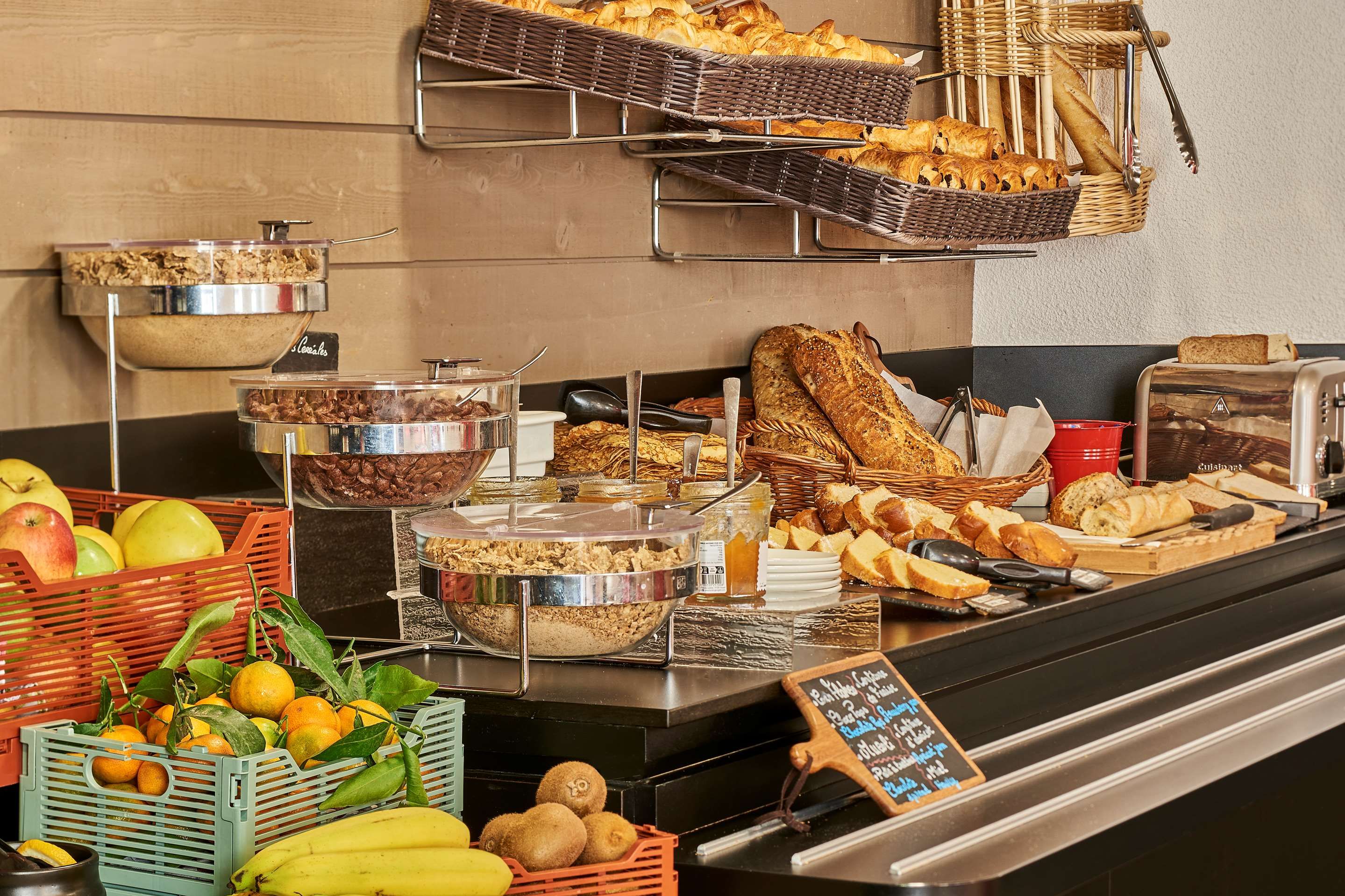 Buffet Photo