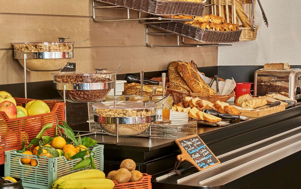 Buffet Photo