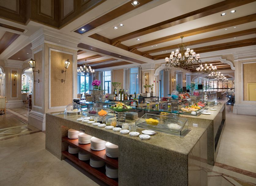 Buffet Photo
