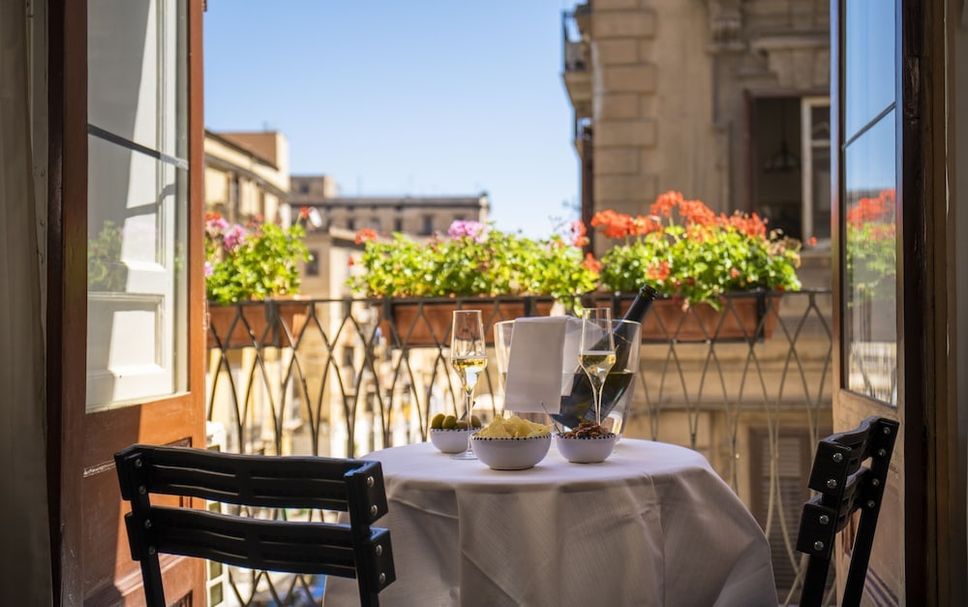 Balcony Photo