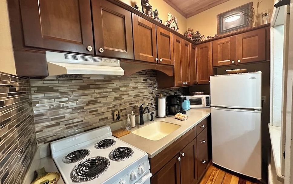 Kitchen Photo