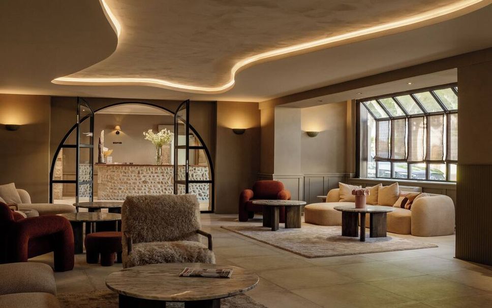 Lounge Photo