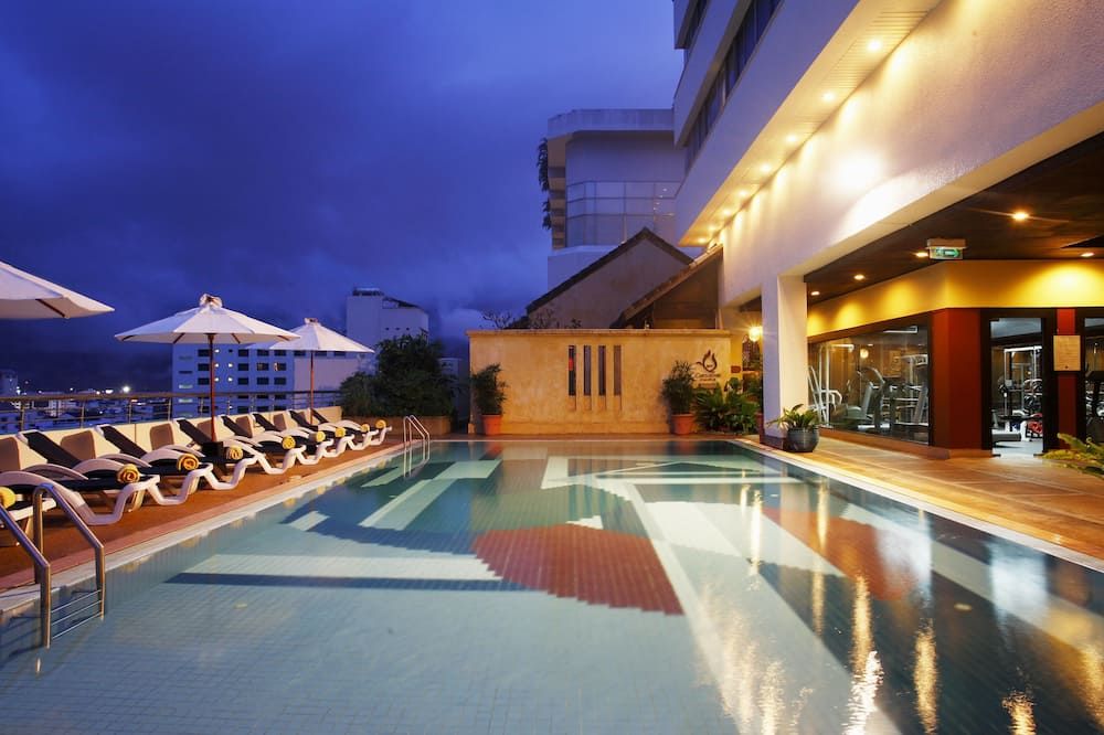 Pool
