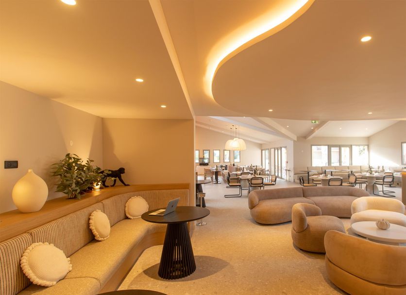 Lounge Photo
