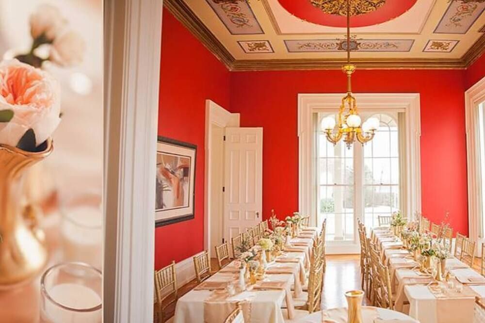 Banquet hall