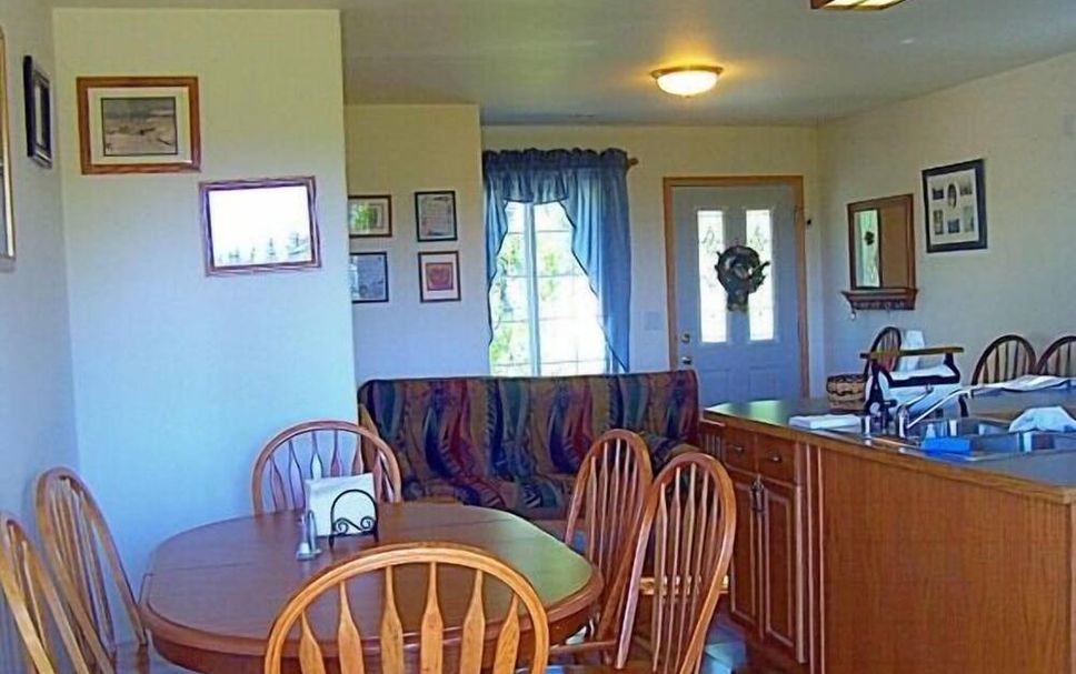 Dining room Photo