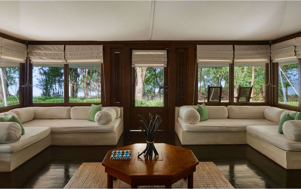 Living room Photo