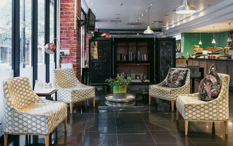 Lounge Photo