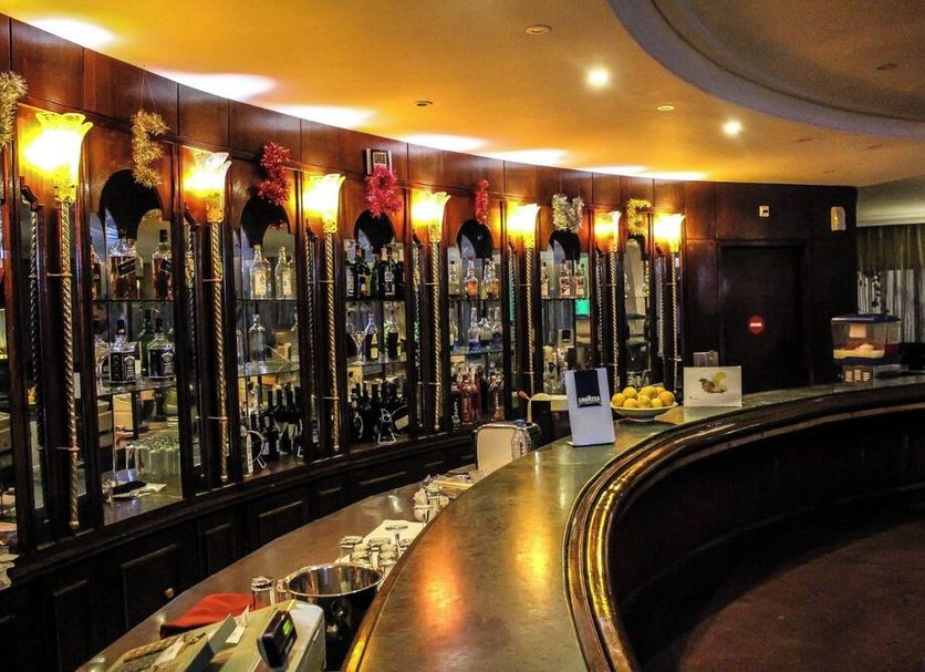 Bar Photo