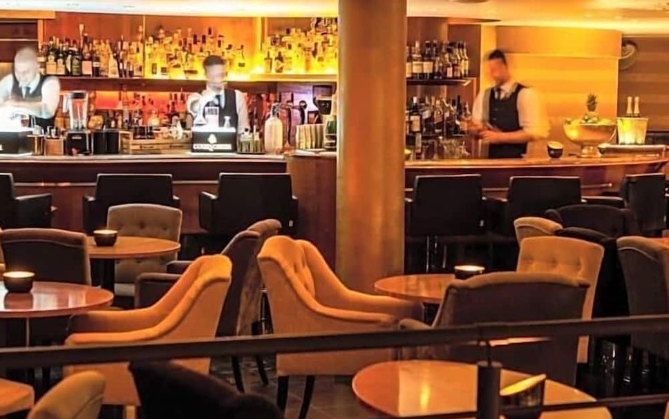Bar Photo