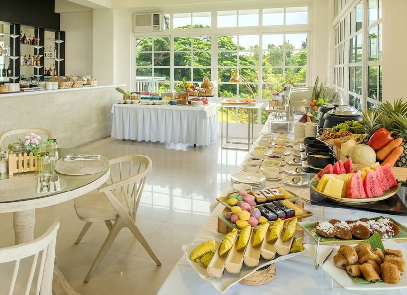 Buffet Photo