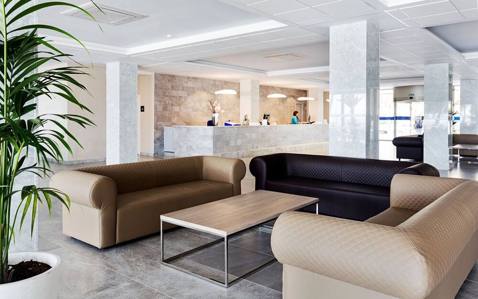 Lobby Photo