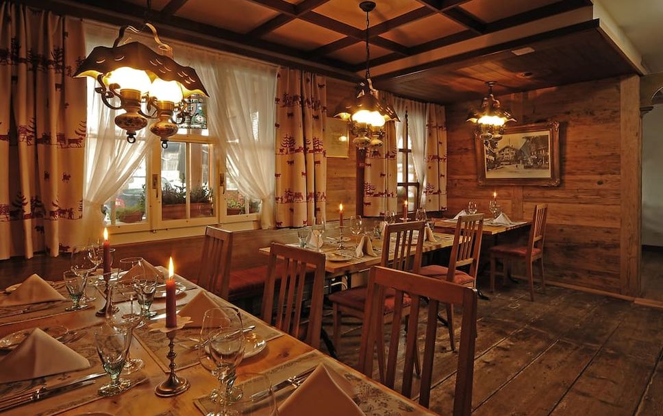 Restaurant Photo