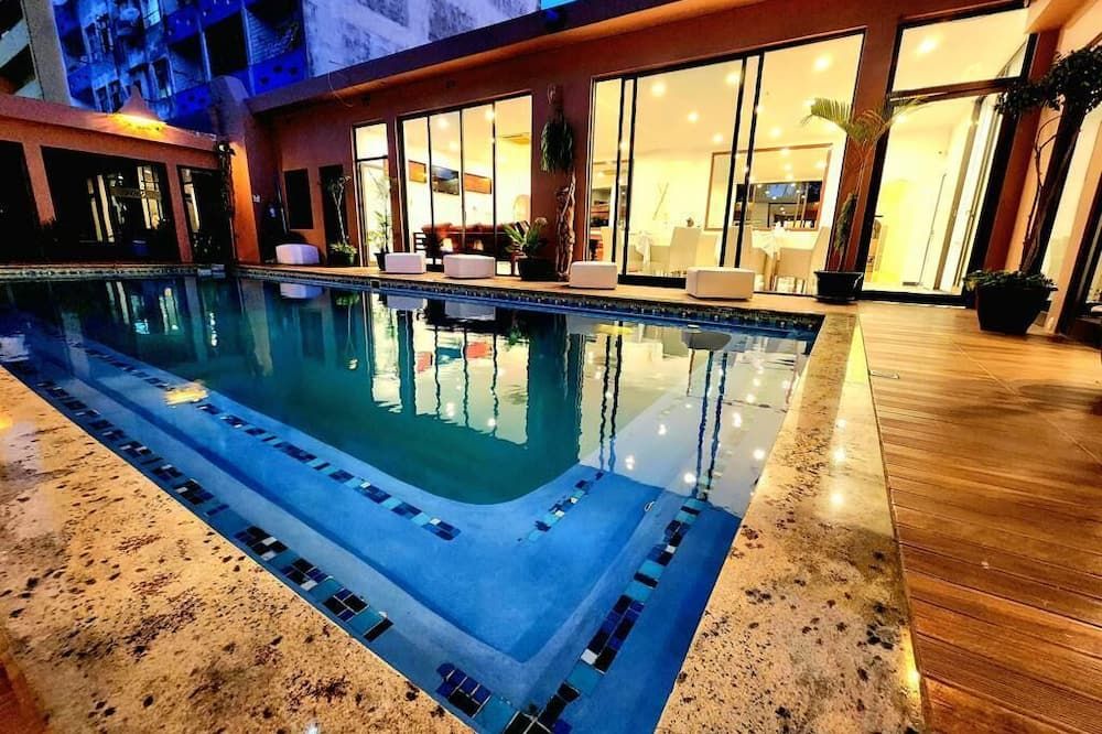 Pool Photo