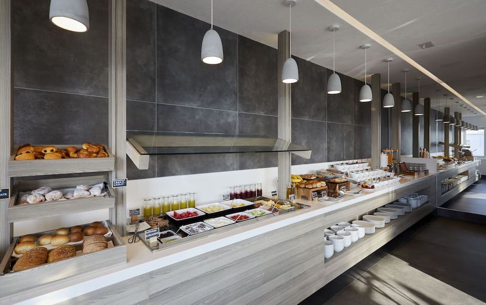Buffet Photo