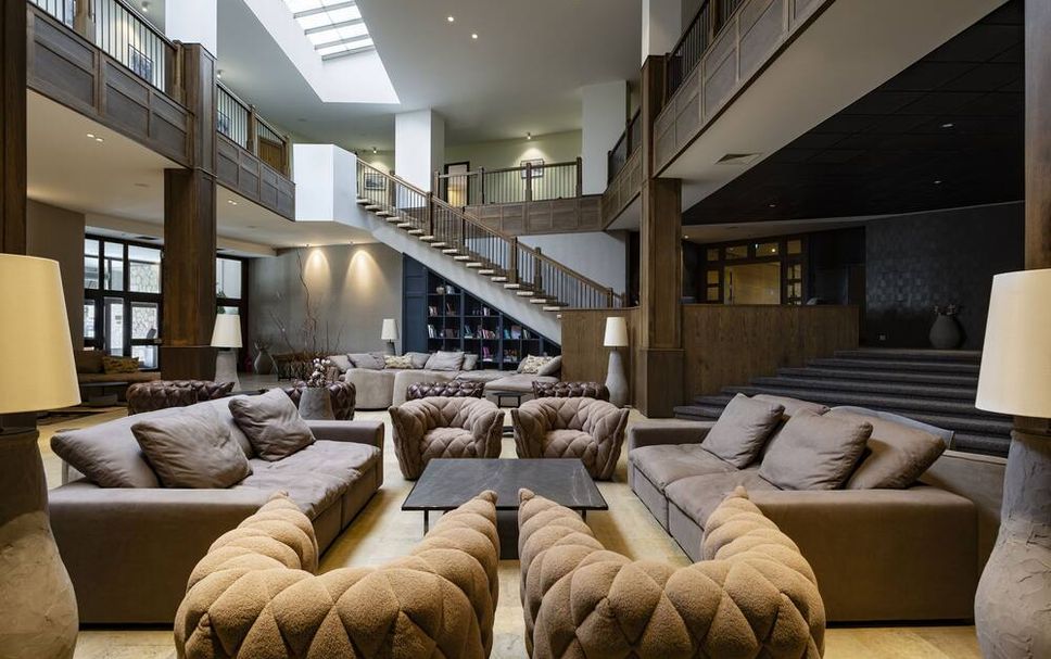 Lounge Photo
