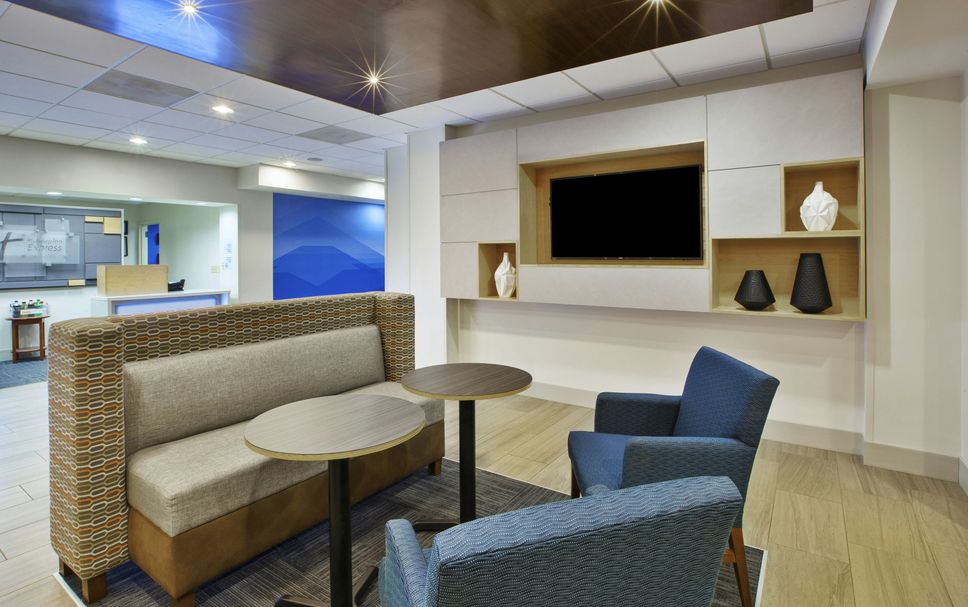 Lounge Photo