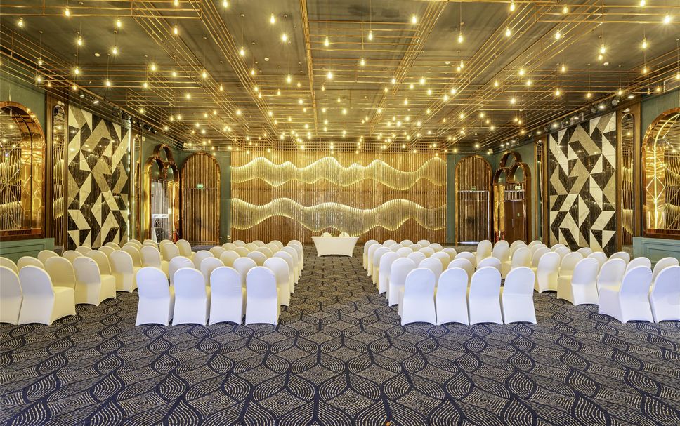 Banquet hall Photo