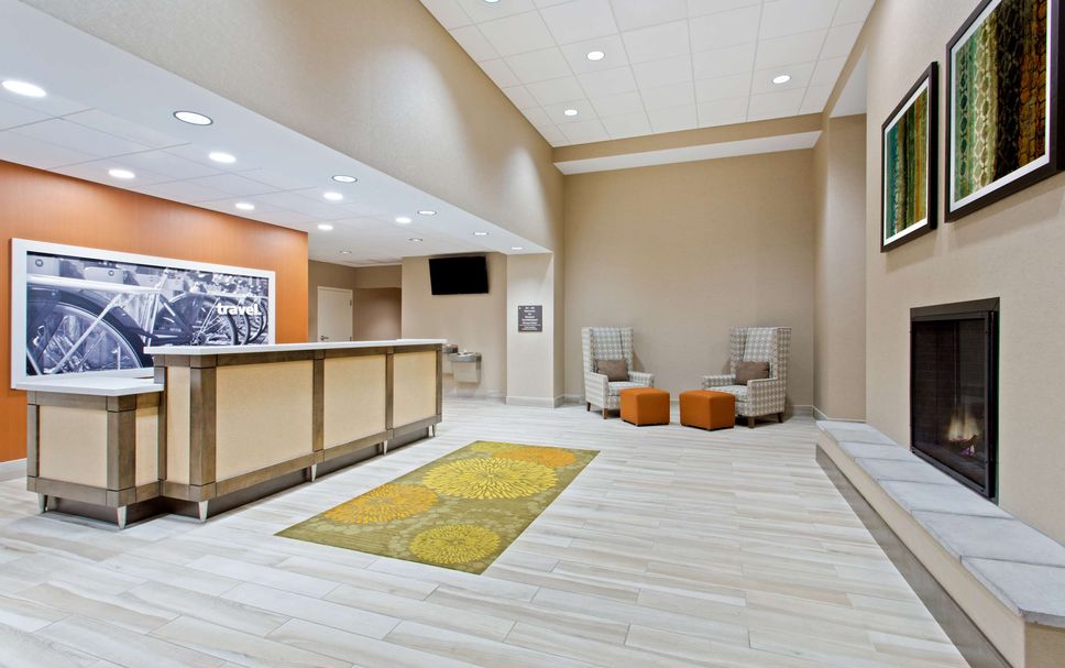 Front desk Photo