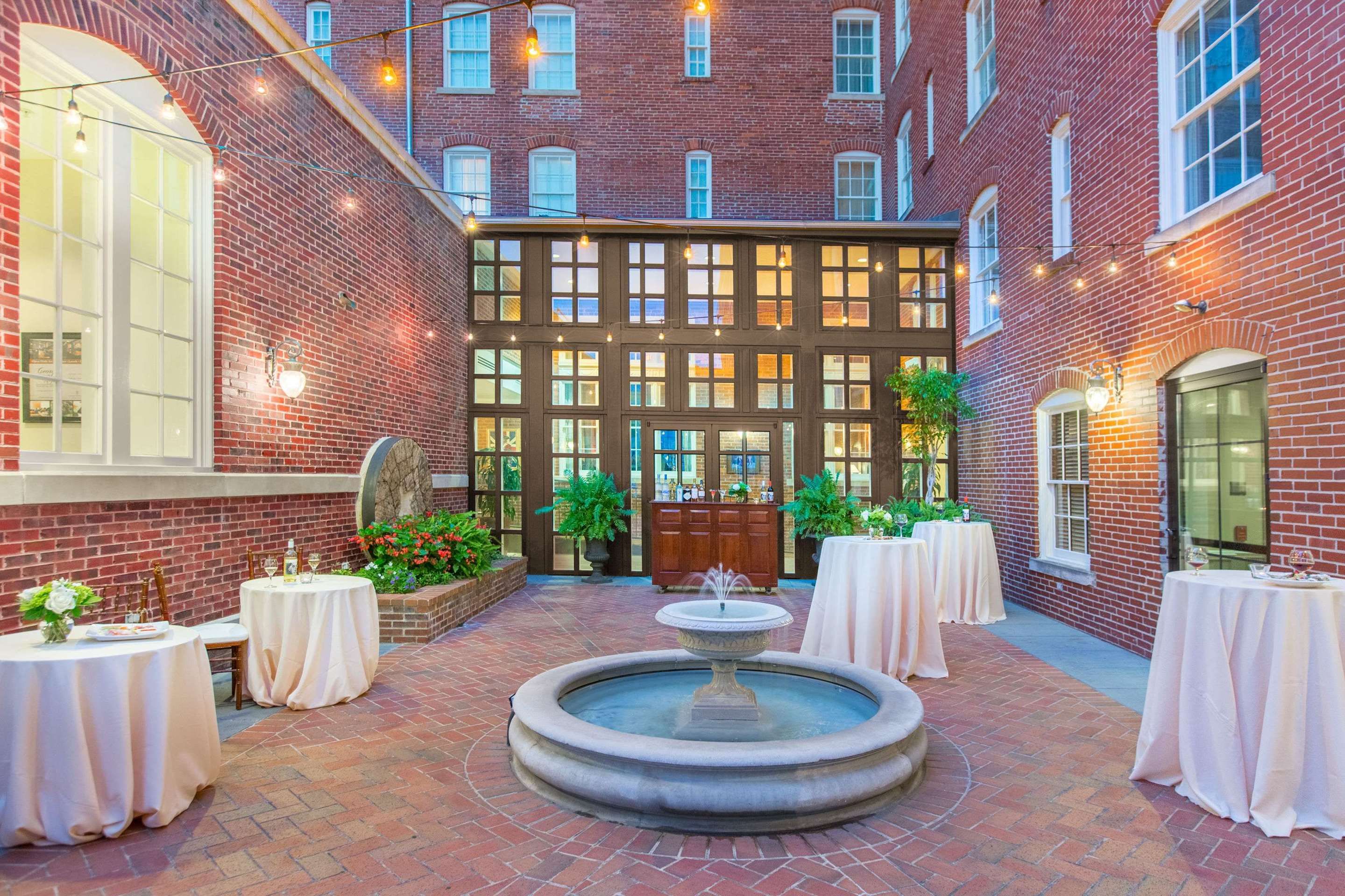 Banquet hall