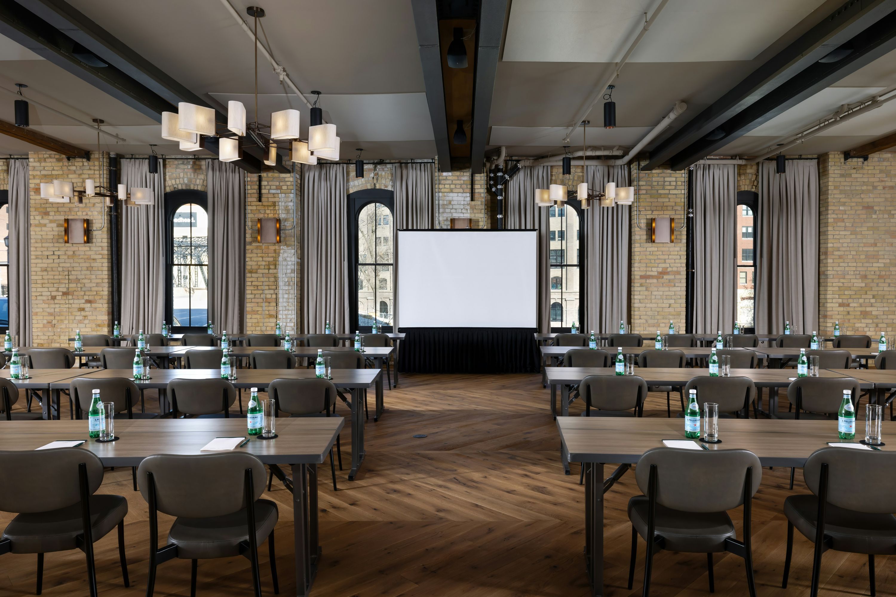 Banquet hall