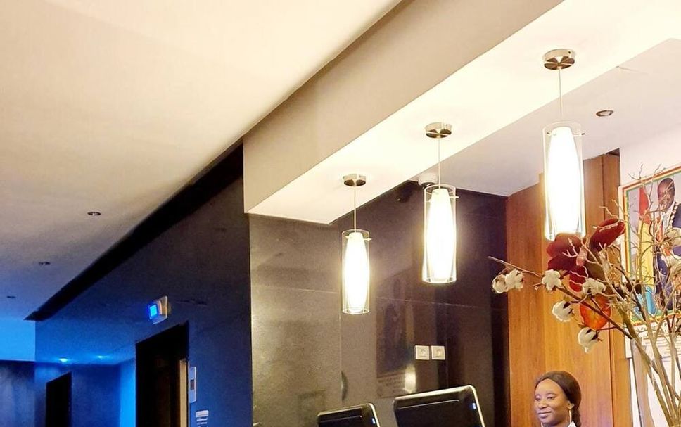 Front desk Photo