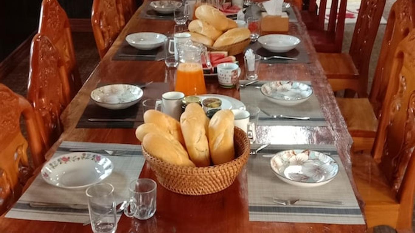 Pukyo Bed and breakfast Belgian lao