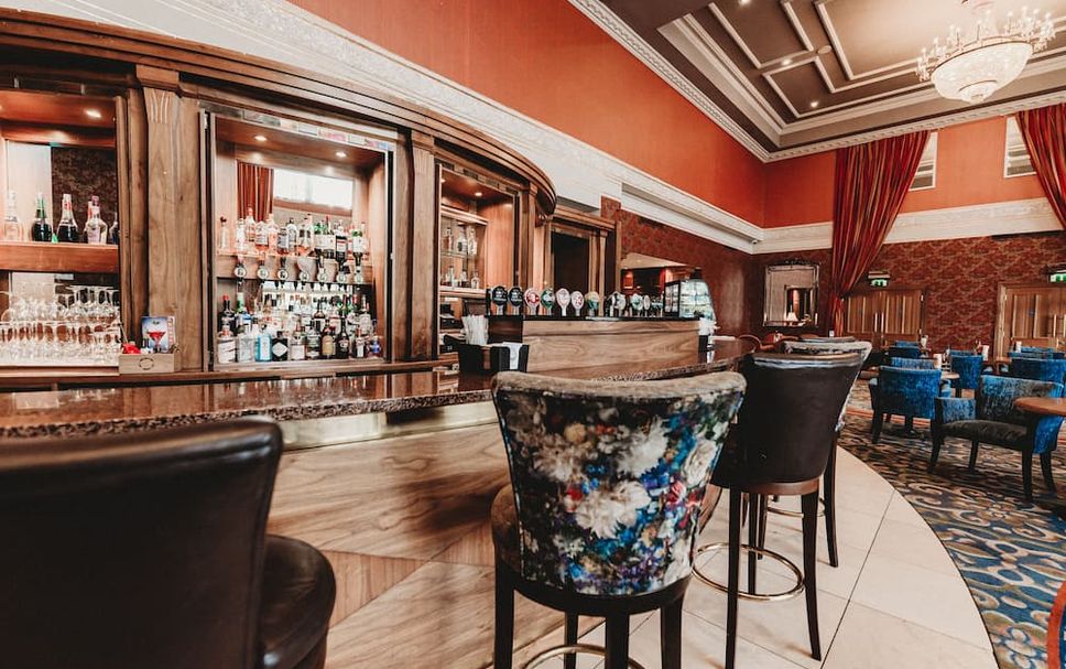 Bar Photo