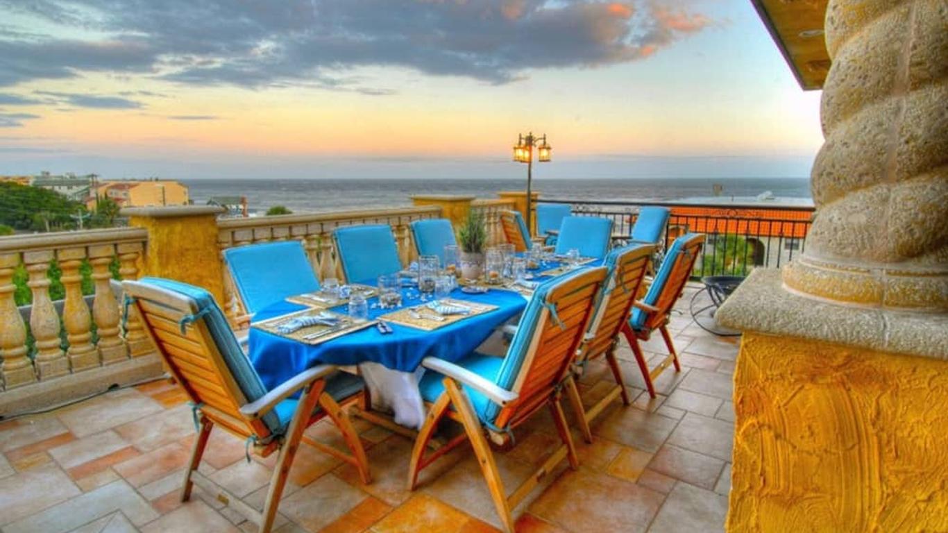 Ocean Lodge Resort