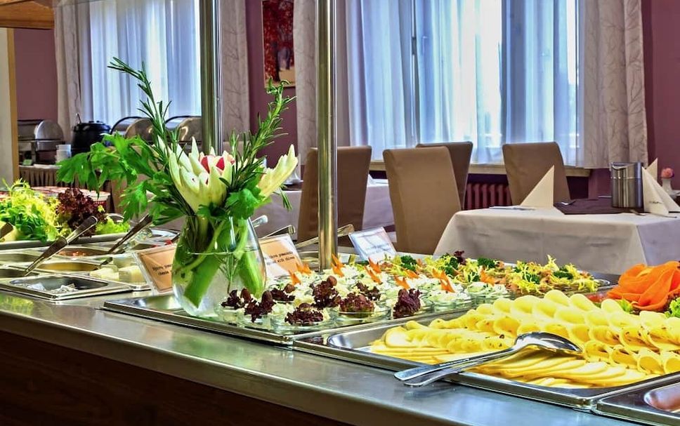 Buffet Photo