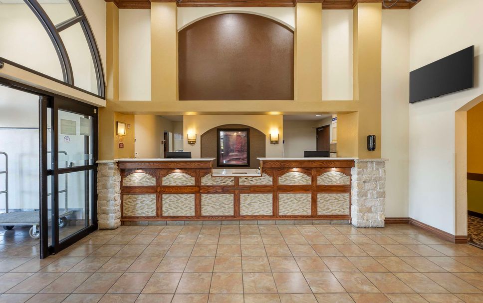 Front desk Photo