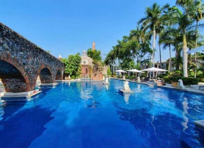 Pool Photo