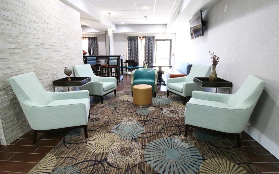 Lounge Photo
