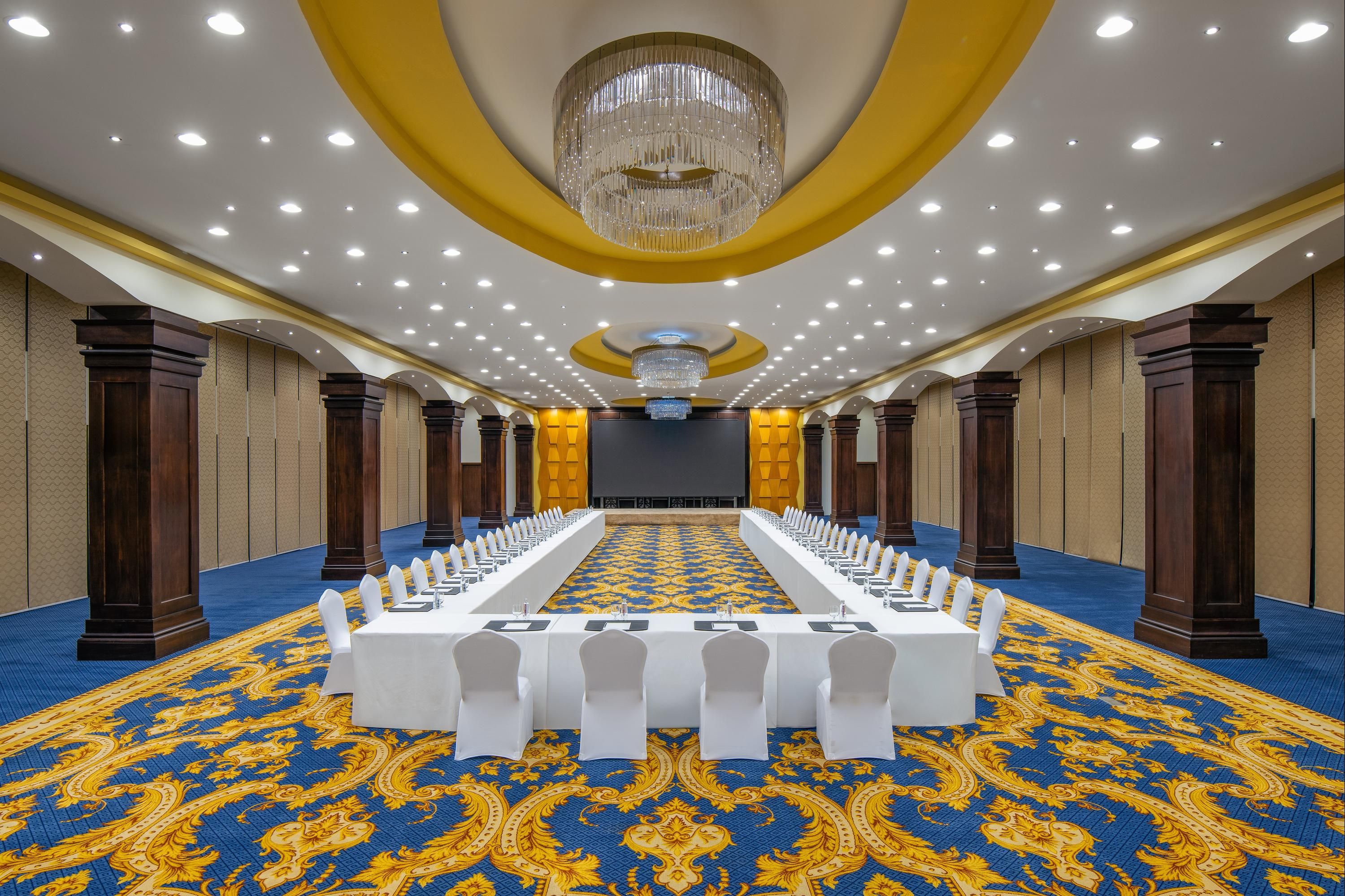 Banquet hall