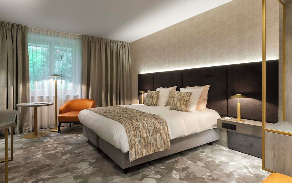 Bedroom Photo