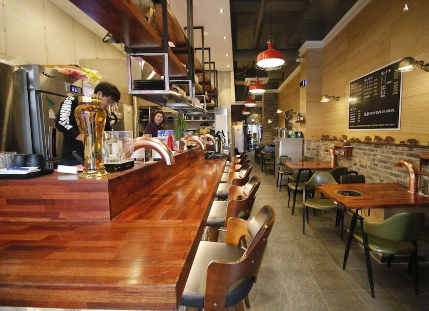 Bar Photo
