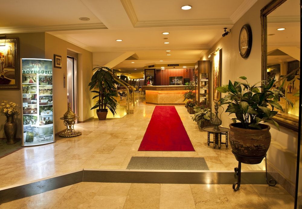 Lobby Photo