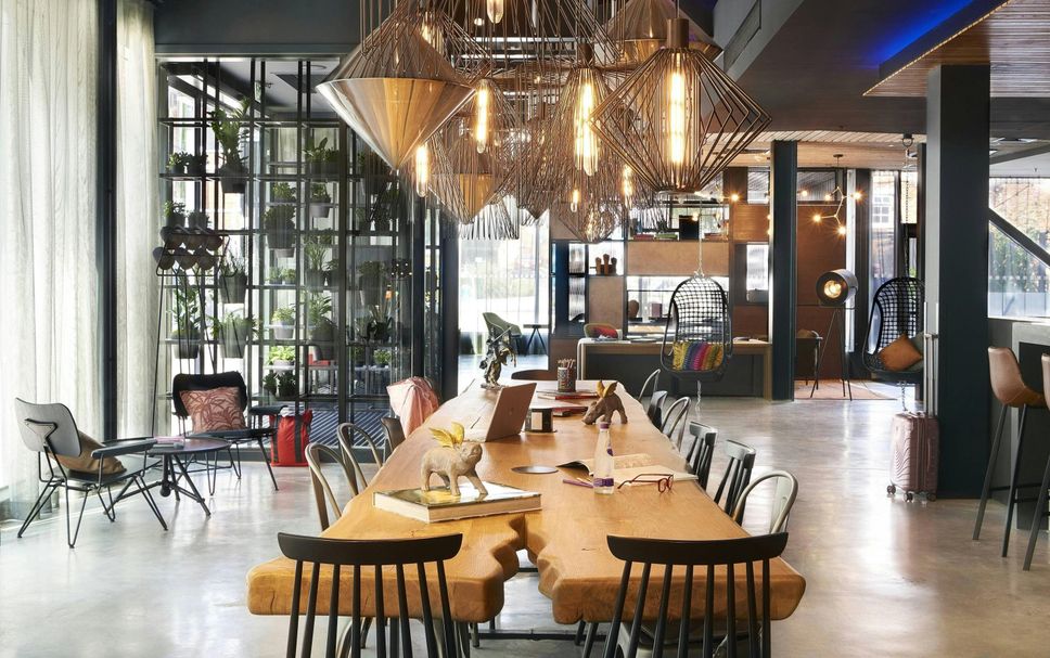 Restaurant Photo