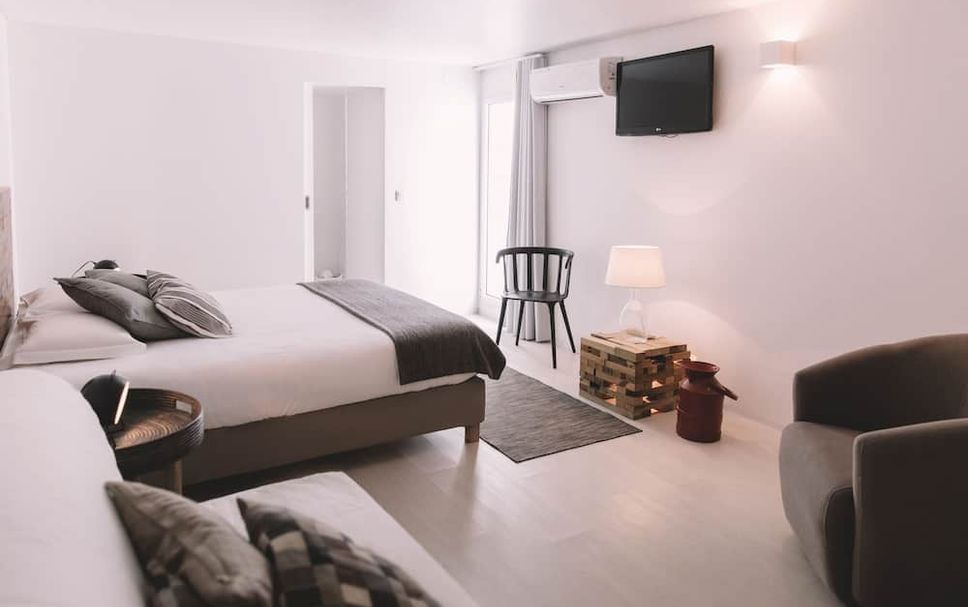 Bedroom Photo