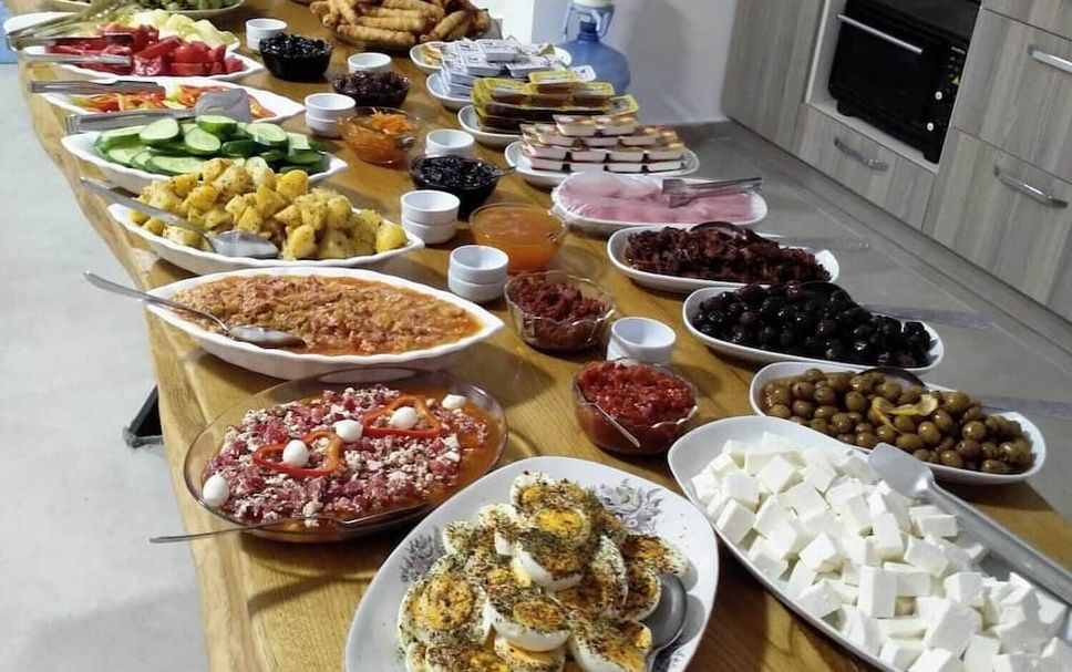 Buffet Photo