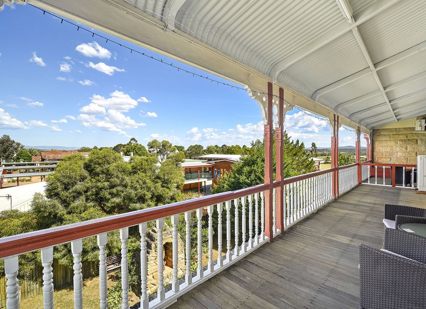 Balcony Photo